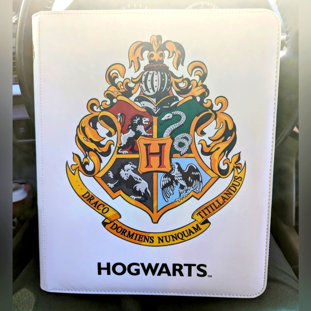 HP trading card binder
